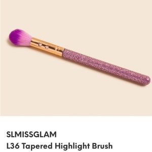 NWT SLMISSGLAM L36 Tapered Highlight Brush